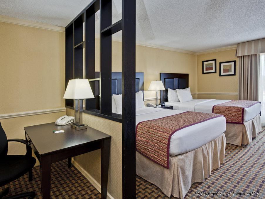 מלון College Park La Quinta By Wyndham Atlanta Airport South חדר תמונה