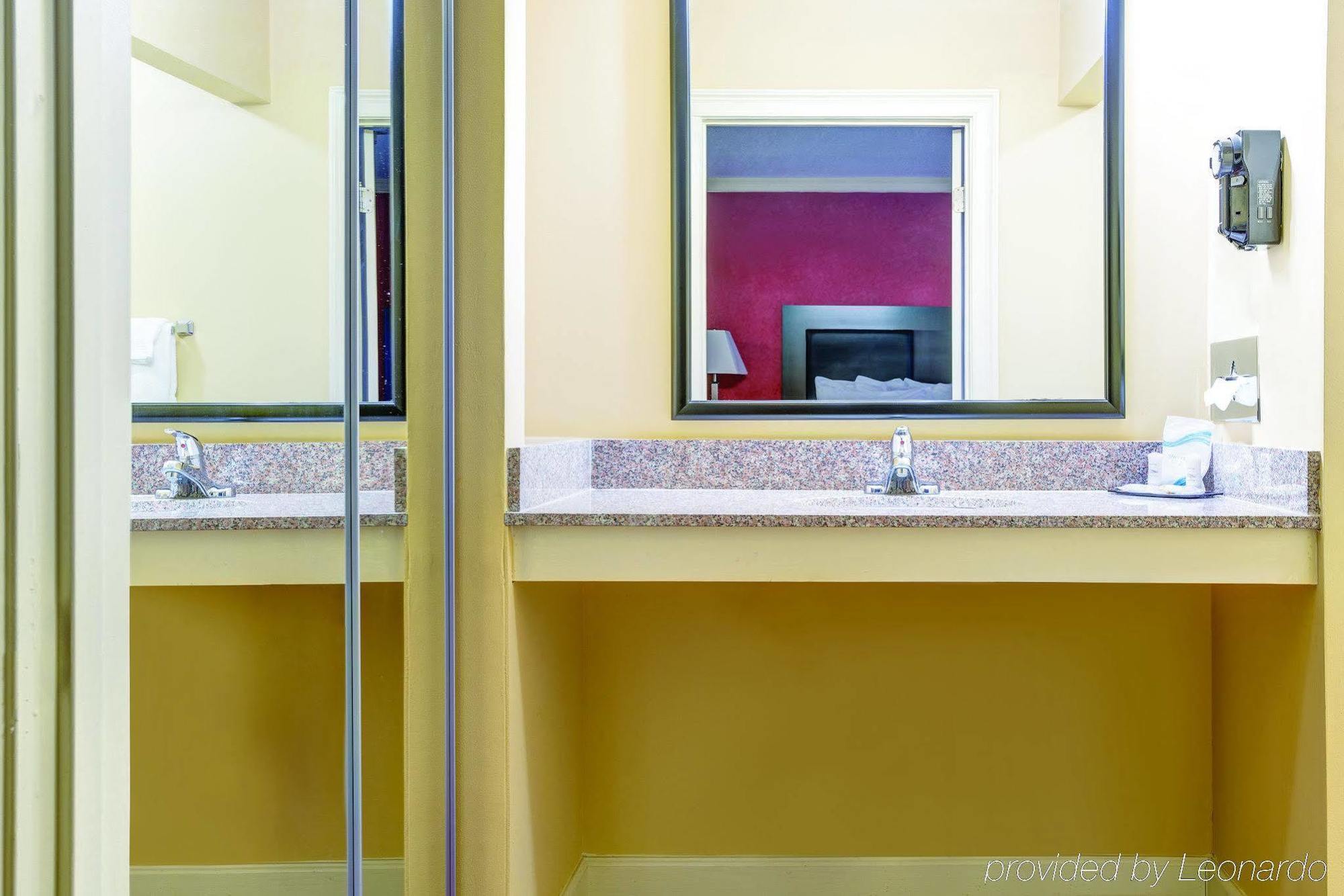 מלון College Park La Quinta By Wyndham Atlanta Airport South מראה חיצוני תמונה